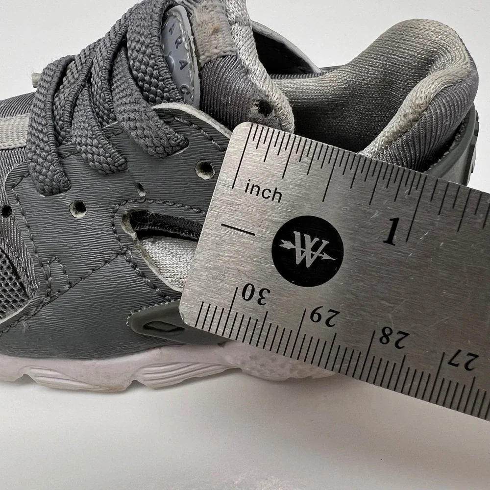 Nike Kids Toddler Air Huarache Grey White Athletic‎ Sneakers Size 4C READ
